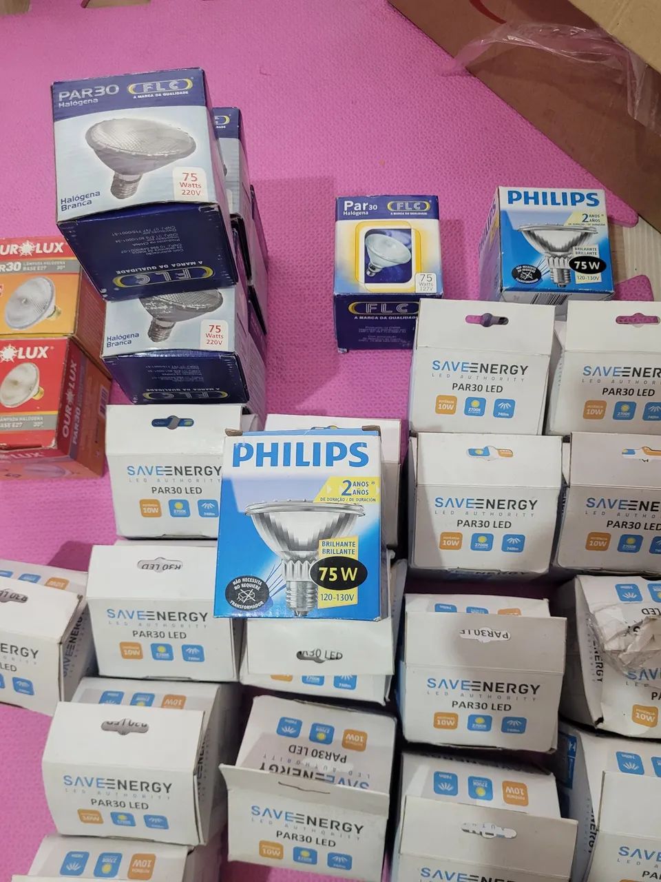 LOTE MATERIAL PARA DEPOSITO ELETRICA ELETRONICA - Foto 4