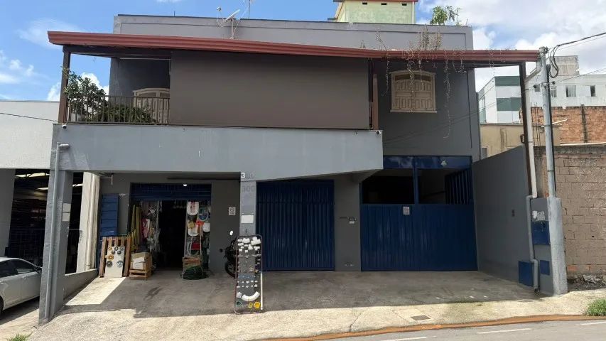 Casa Comercial à venda em Contagem no Bairro Arvoredo