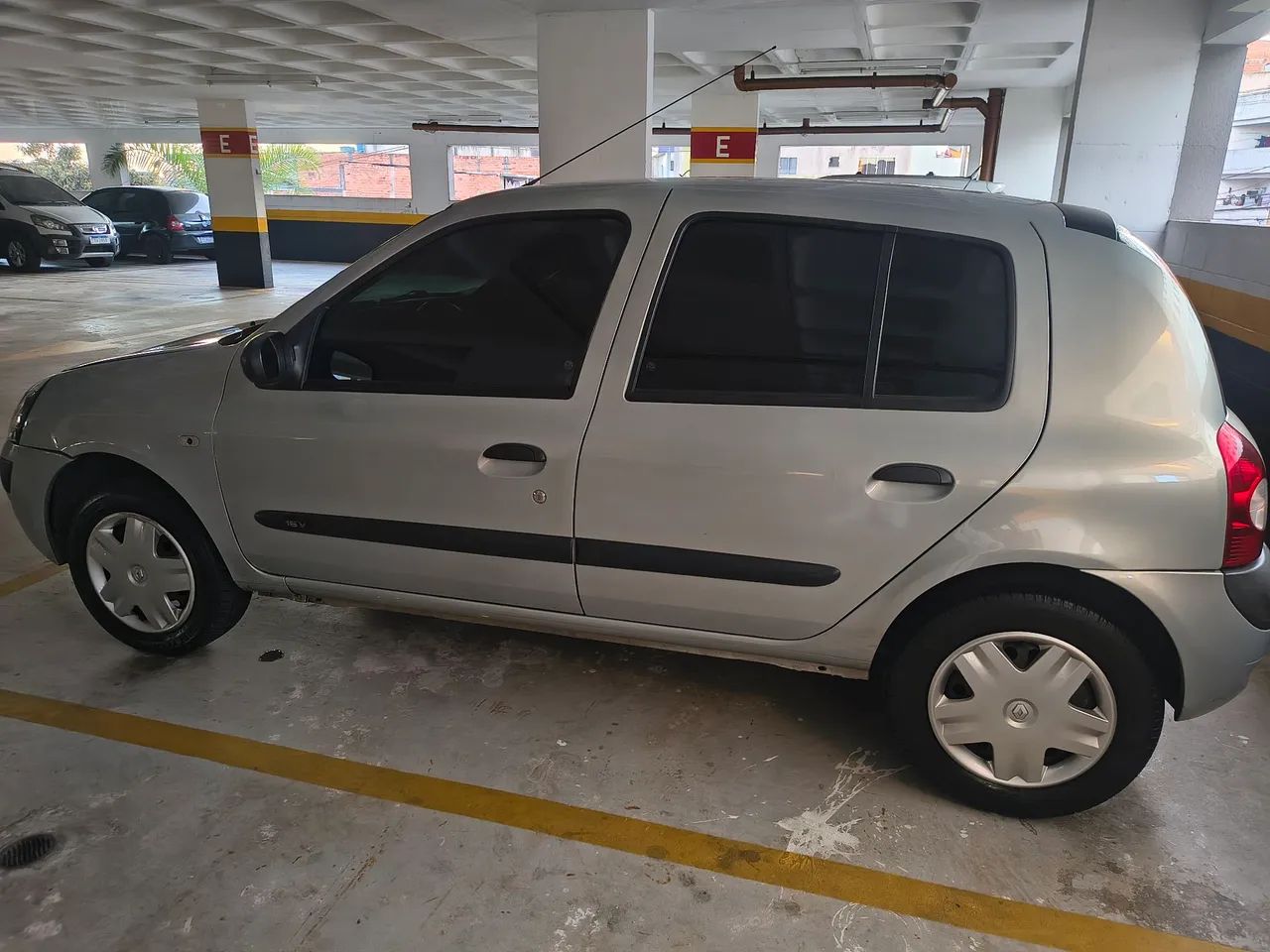 Renault Clio RN/ Expression 1.0 5P 2003