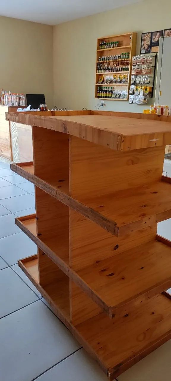 Display Escalonado 