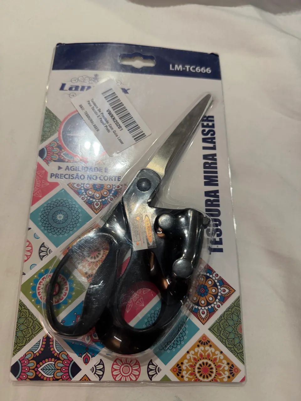 Tesoura de precisão com mira a laser Lanmax LM-TC666