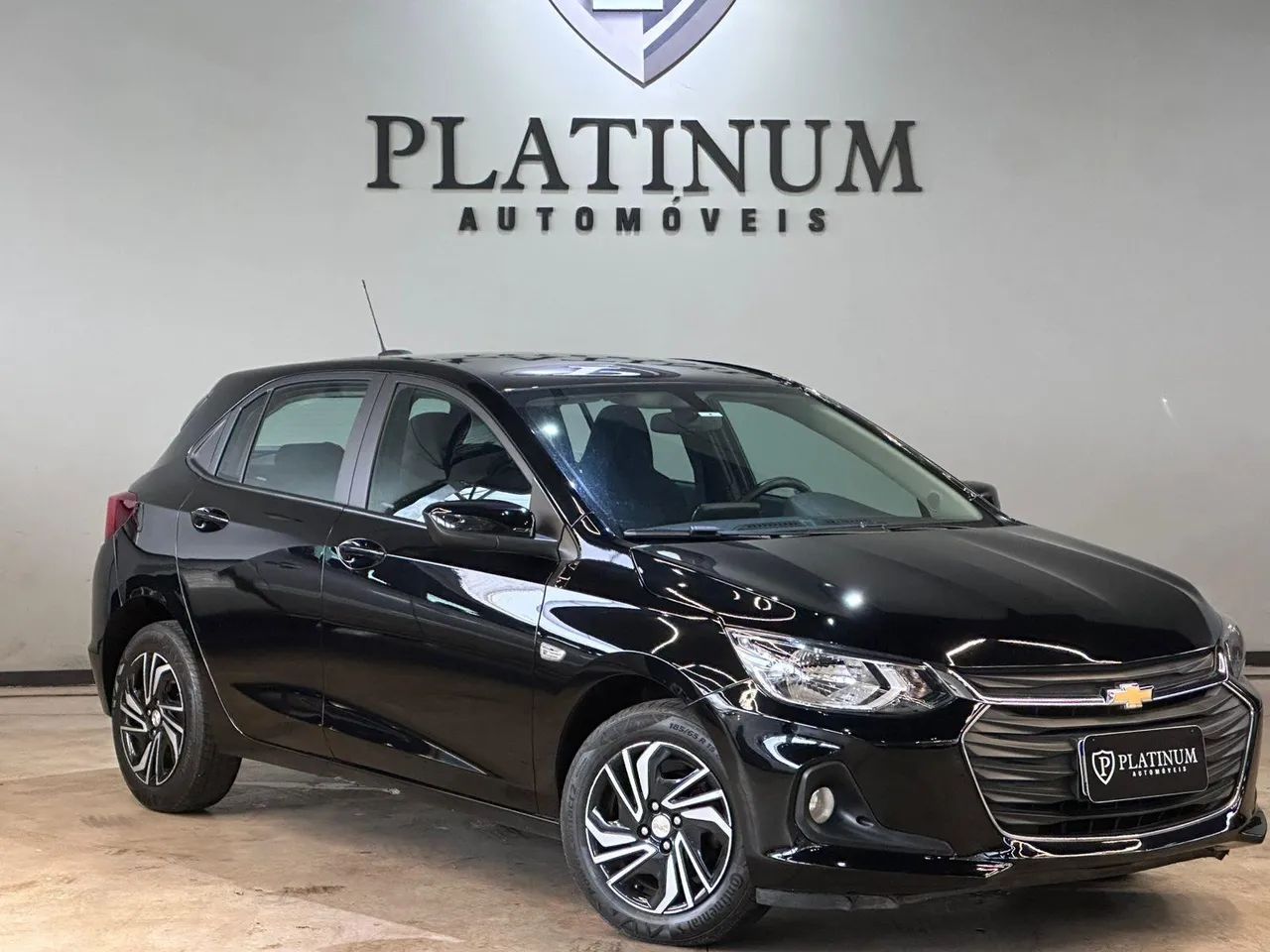 Chevrolet Onix Hatch LT 1.0 12V Flex Mec. 4P 2024 - Foto 2