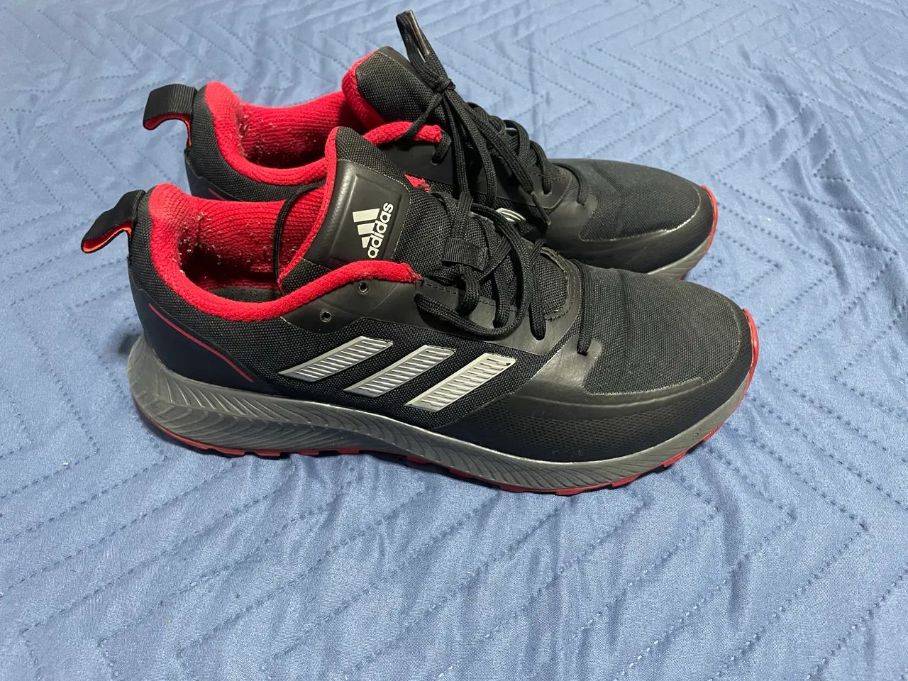 tênis adidas para correr