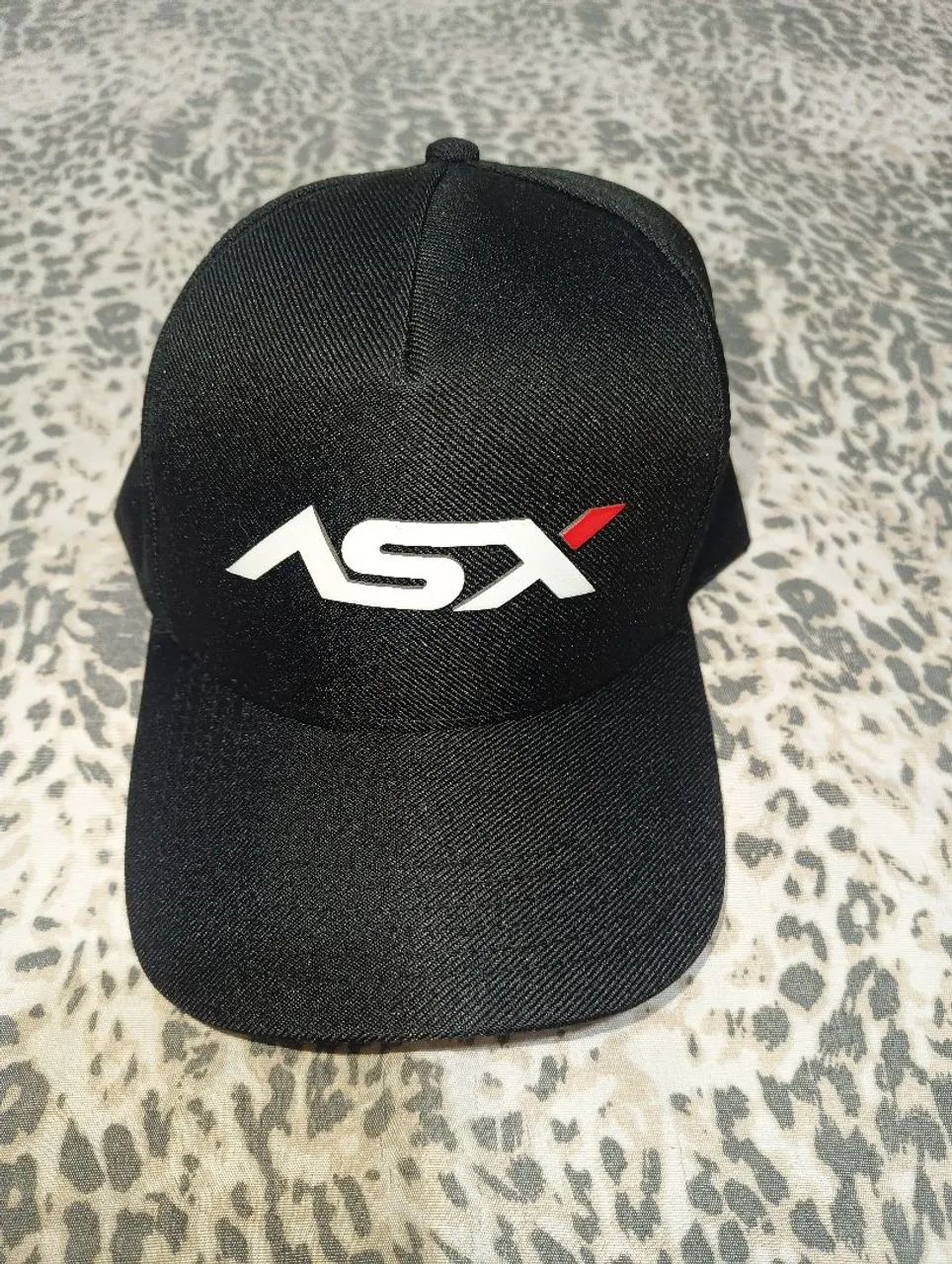BONÉ NOVO ASX