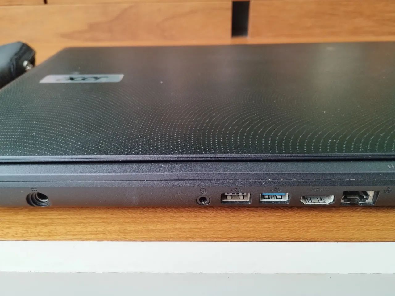 Vendo Notebook Acer ES1-512-C59L - Foto 5