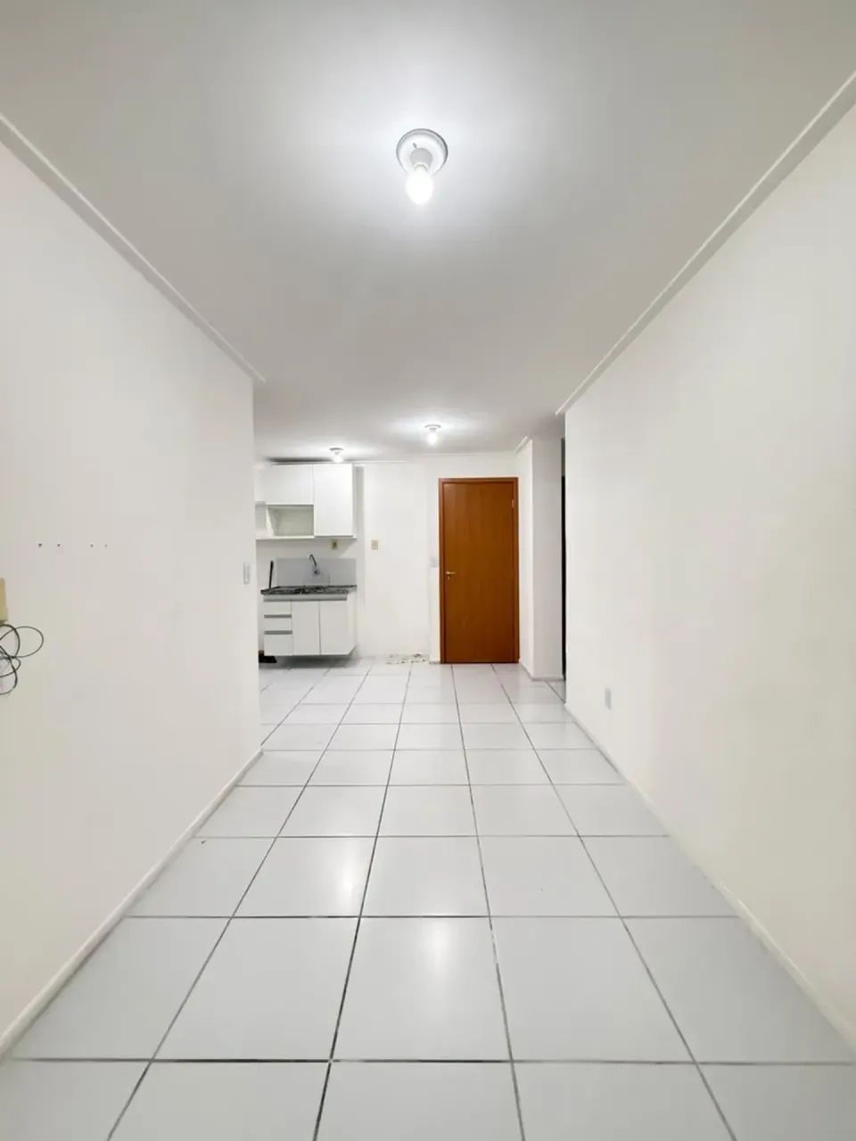Quarto e sala com fixos no farol-53m2- próx ao cesmac.