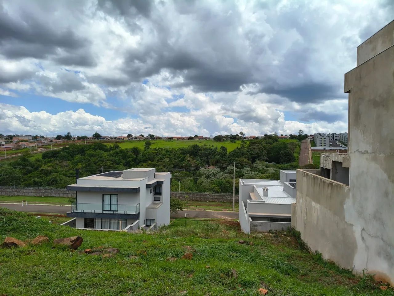 Terreno _ Parque Tauá Araguari - Foto 4