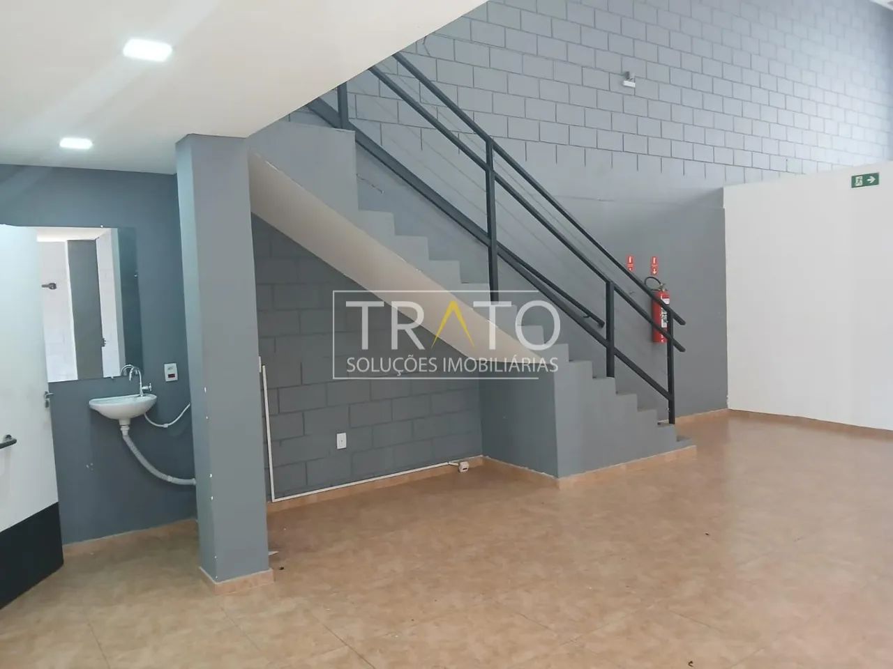 Salão para locação no bairro Vila Marieta em Campinas - SP - Foto 4