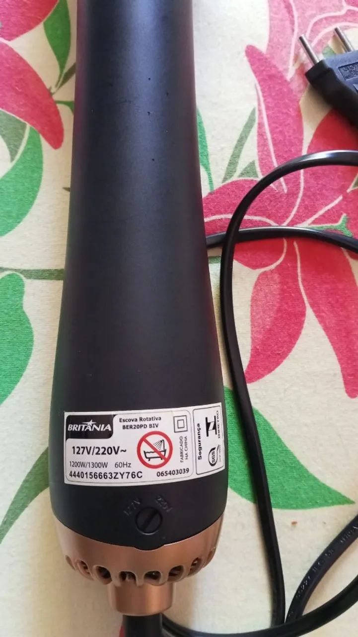 Vende-se uma Escova Rotativa  - Foto 2