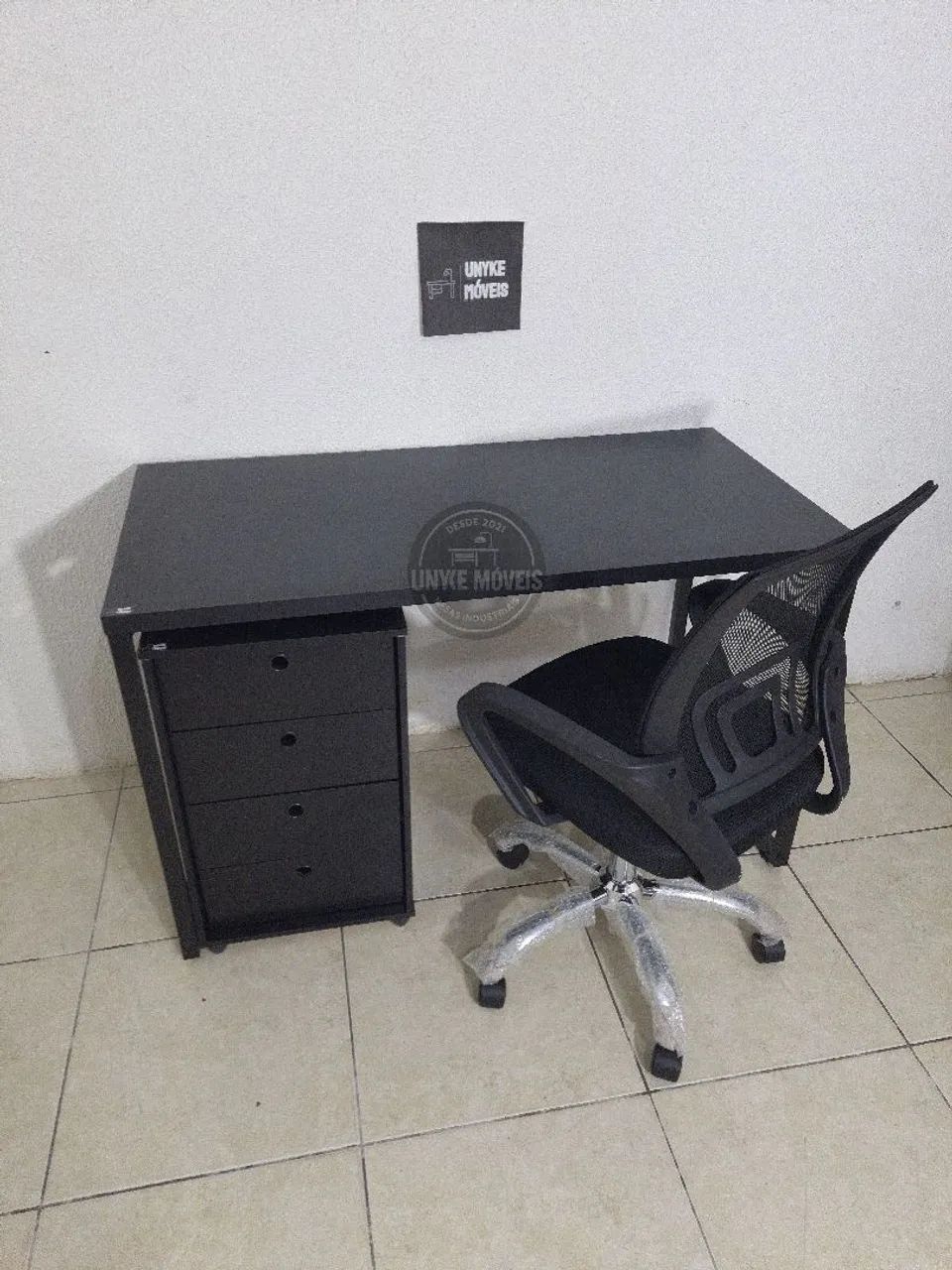 Kit mesa industrial + gaveteiro + cadeira 