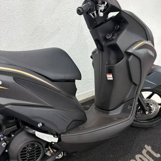 Yamaha FLUO 125 CONNECTED  - Foto 5
