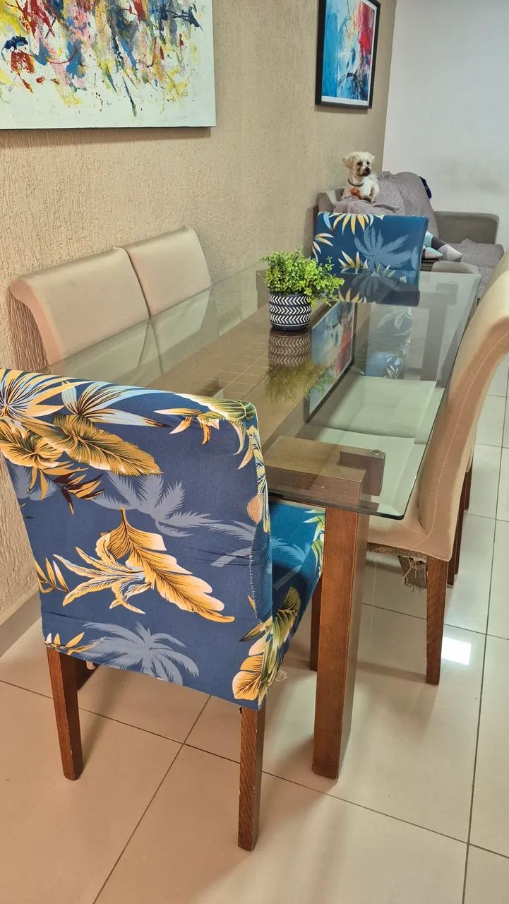 Mesa retangular com tampo de vidro e 6 cadeiras - Foto 5