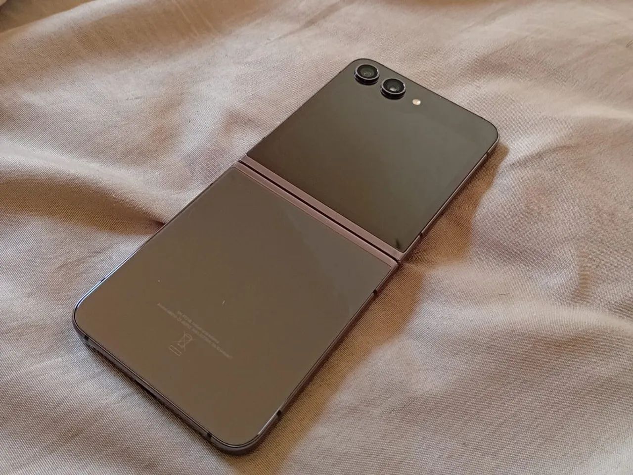 Samsung Galaxy Z Flip 5