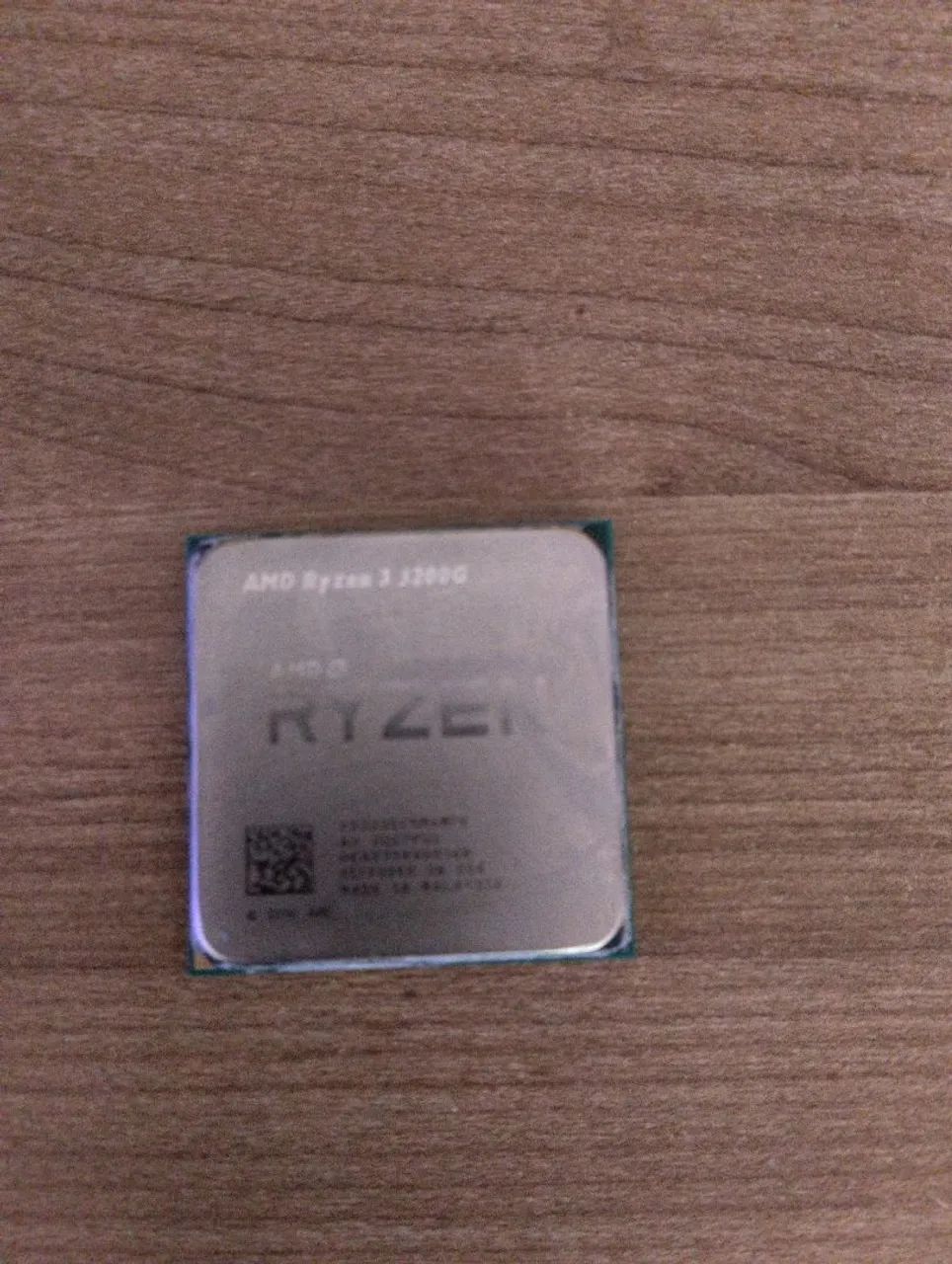 Processador Rysen 3 3200g ( com defeito oportunidade )