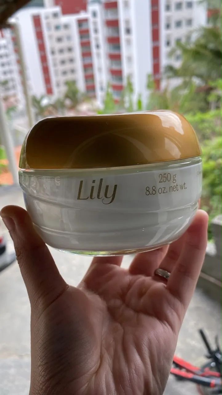 Vendo creme lily usado 1 vez 