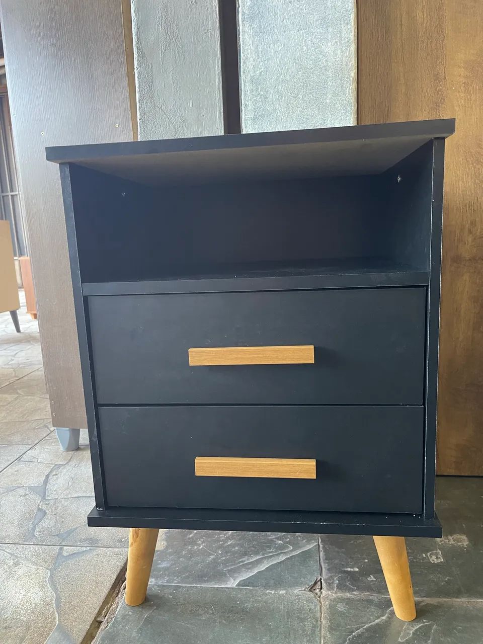 MESA DE CABECEIRA NOVA R$ 250,00 - Foto 4