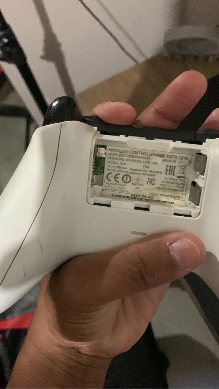 Xbox One S 1TB - Foto 4