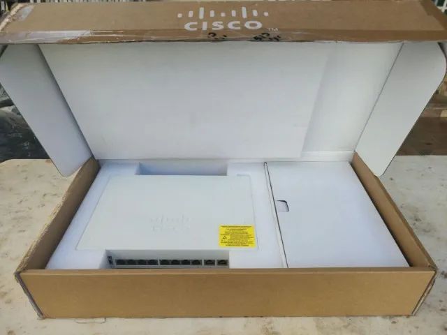 Cisco Switch C1300 Usado (Caixa original)