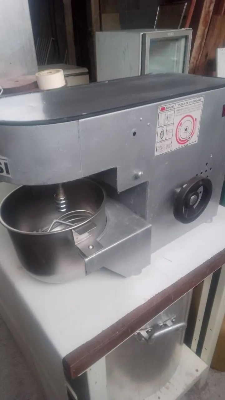 Batedeira industrial baesi 5 lts - Foto 3