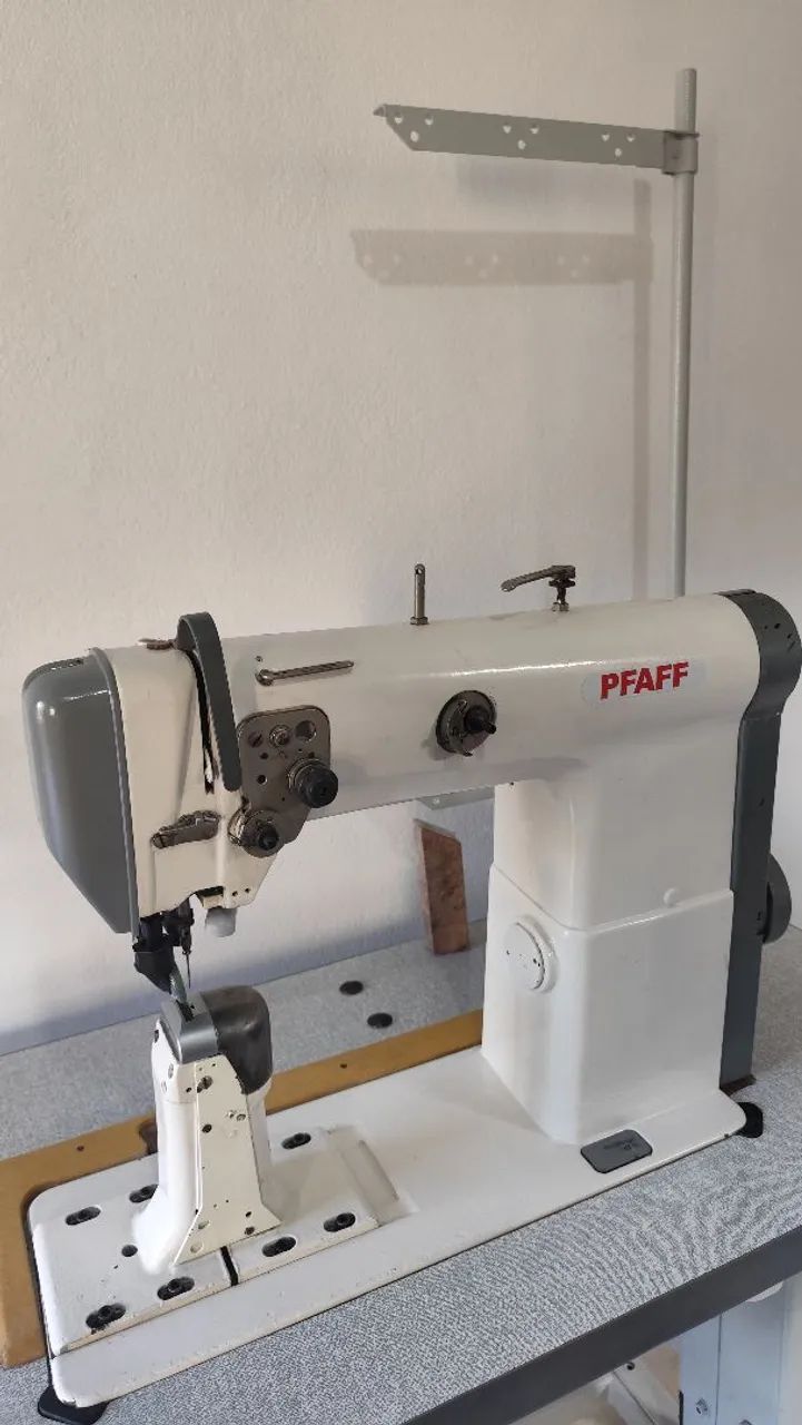 VENDO CONJUNTO DE MÁQUINAS DE COSTURA INDUSTRIAIS - ÓTIMO ESTADO - Foto 4
