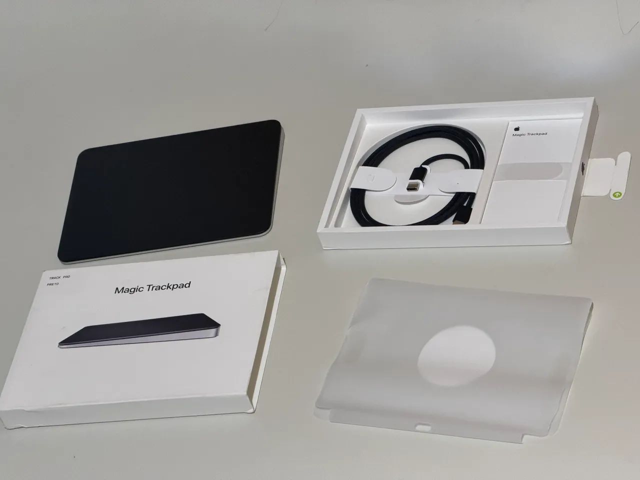 Magic Trackpad Preto USB-C ? Seminovo, Apple Care até Dez/26