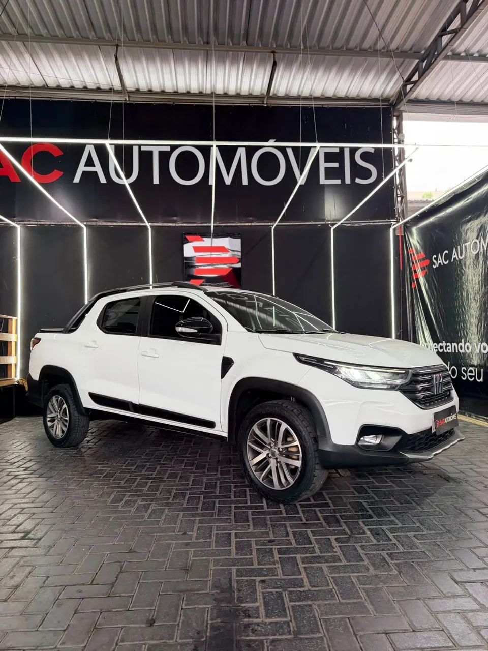 Fiat Strada Volcano 1.3 Flex 8V CD 2024