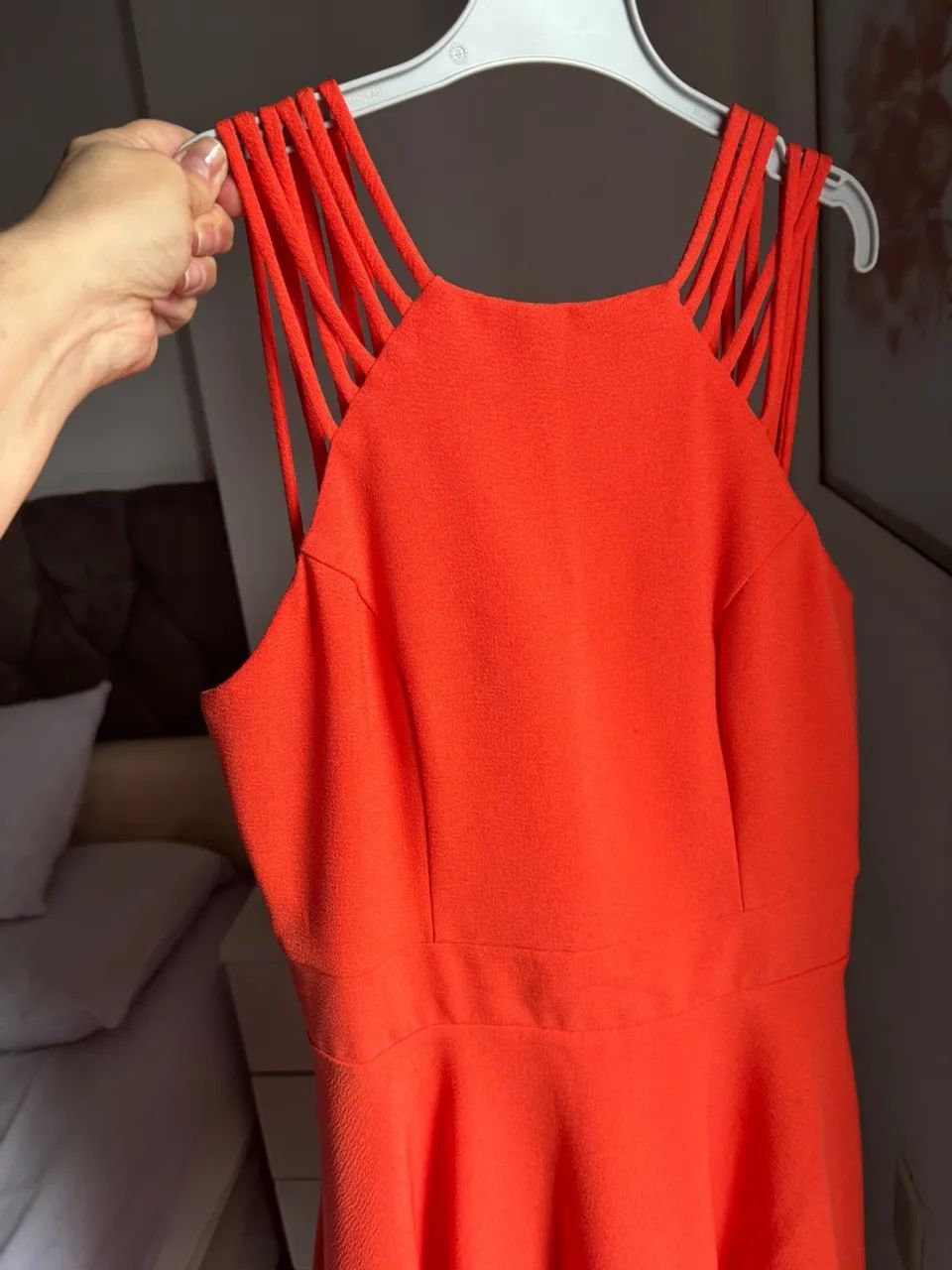 Vestido social curto
