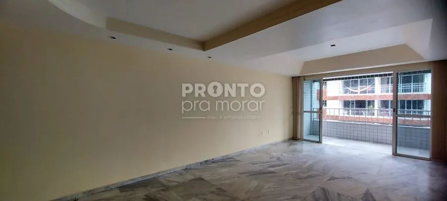 Apartamento com 3 quartos em Candeias