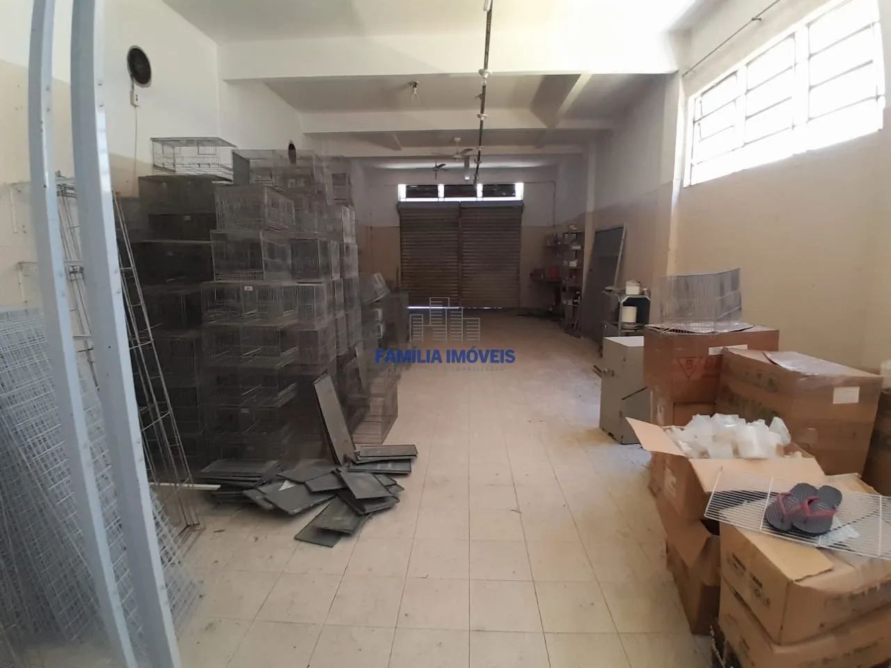 Loja térrea para alugar no Parque Bitarú em São Vicente - Foto 7