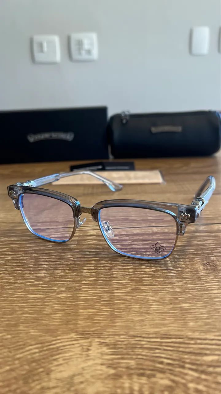 Óculos Chrome Hearts Cinza 