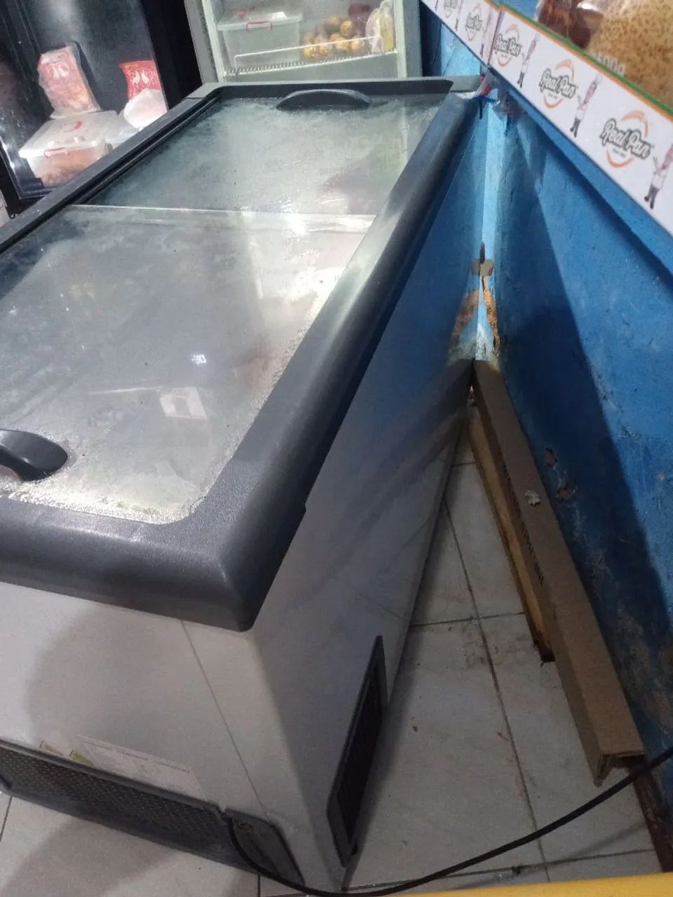 Freezer horizontal trampo de vidro - Gelopar - Foto 4