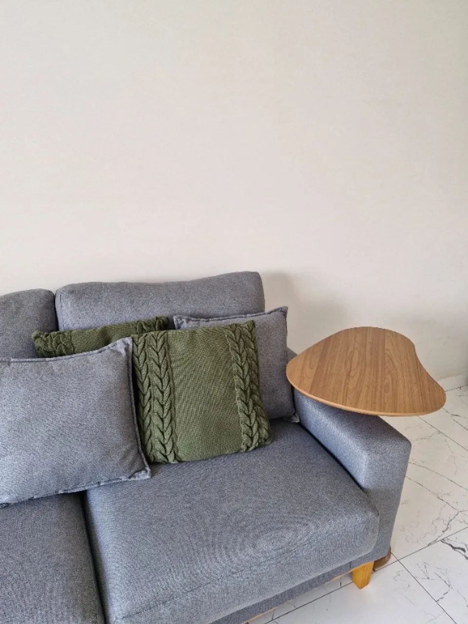 Mesa auxiliar orgânica  - Foto 3