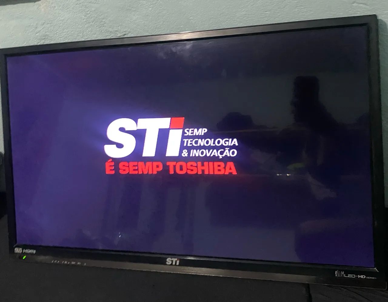 Tv semp Toshiba 32 polegadas 