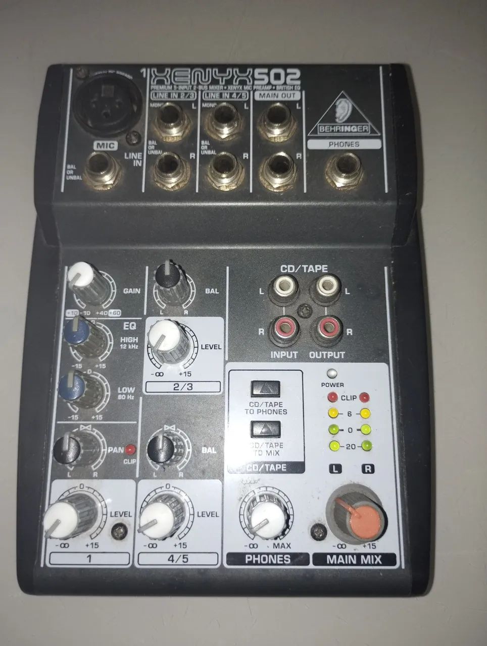 Mesa de som BEHRINGER XENYX 502 - Foto 3