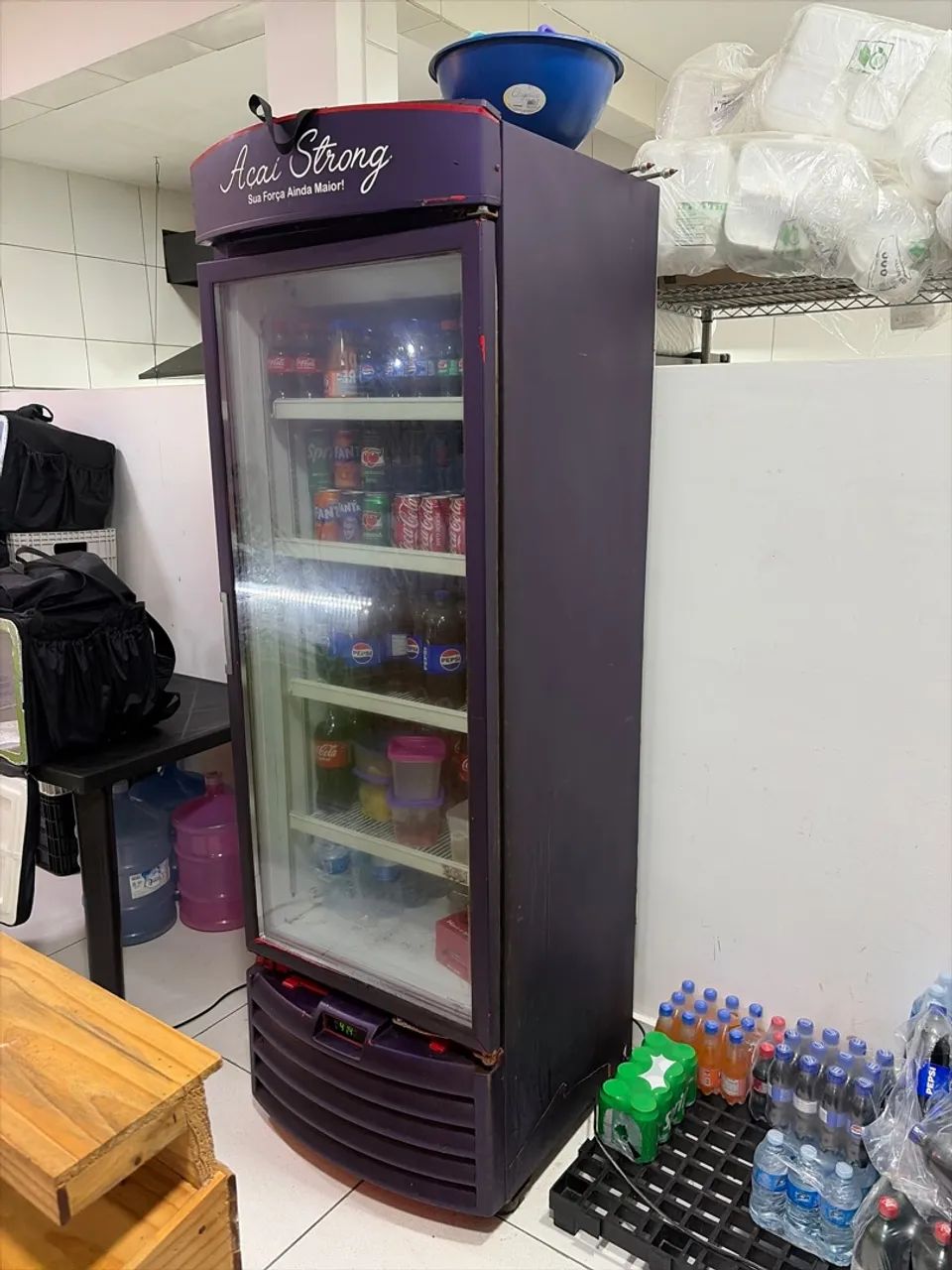 Expositor e cervejeira