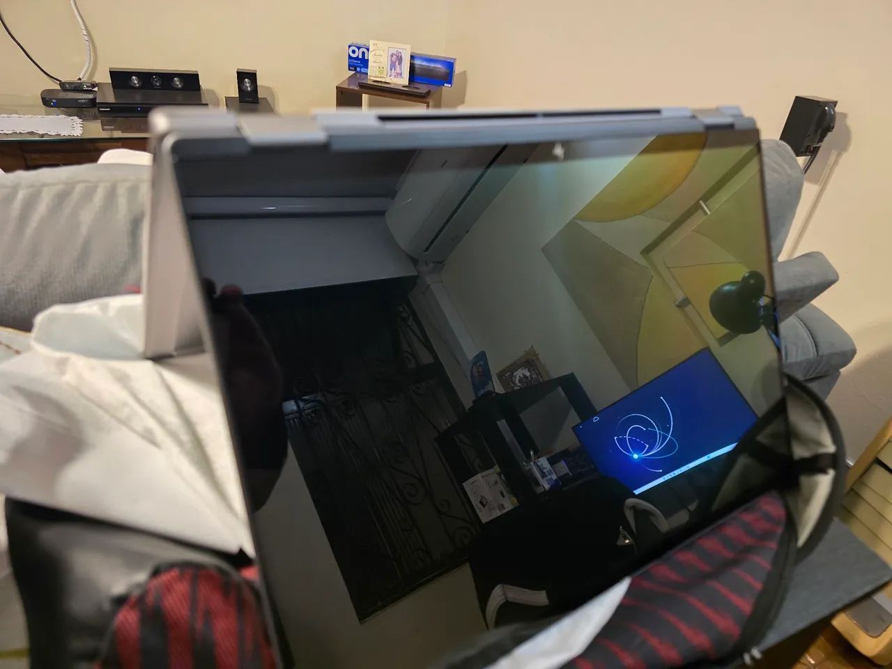 Laptop HP OmniBook X Flip 2-in-1 - Foto 4