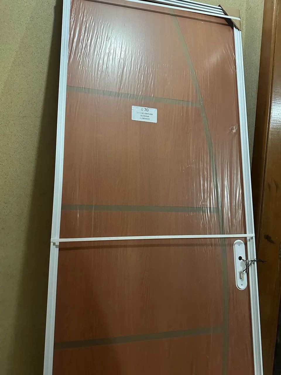 Kit Porta COMPLETA com caixonete de alumínio branco 