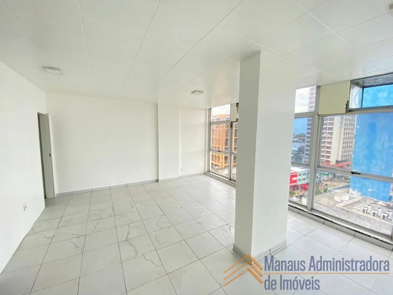 Manaus Imóveis - Av. Eduardo Ribeiro, 520, Sala 905 Centro - Edifício Manaus Shopping Cent - Foto 2