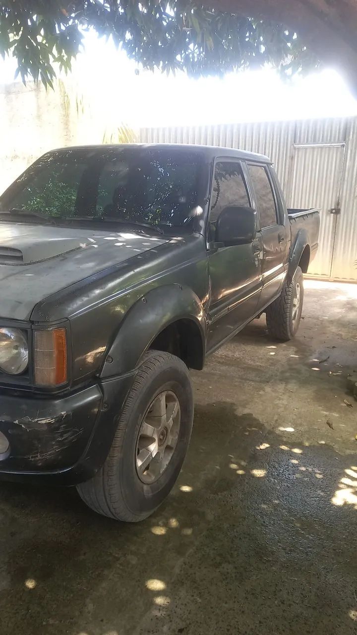 Mitsubishi L200 GLS 2.5 4X4 CD Diesel 2003 - Foto 4