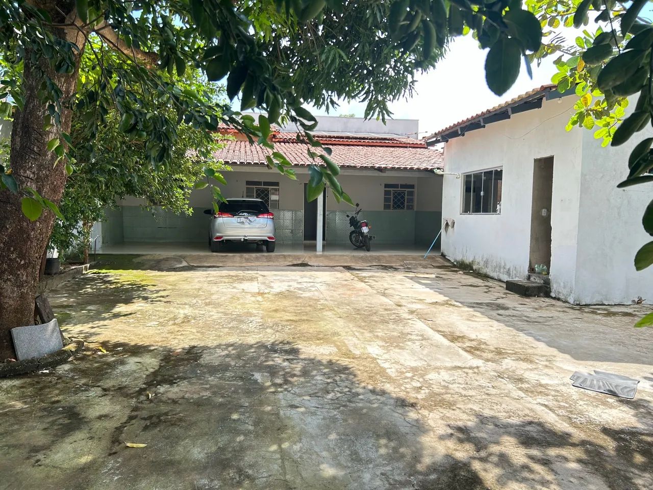Casa espaçosa e iluminada 