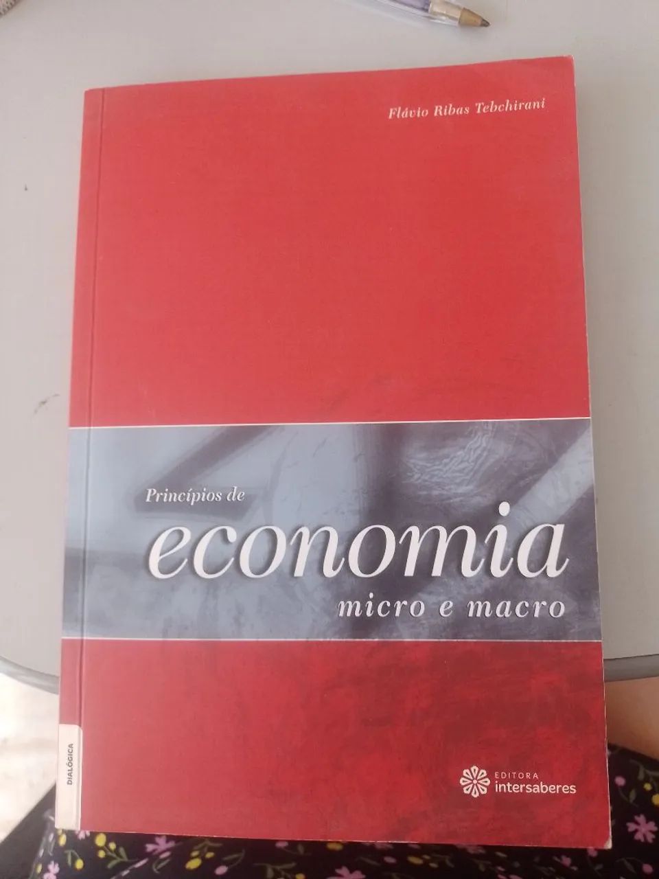 Princípios da economia -micro e macro 