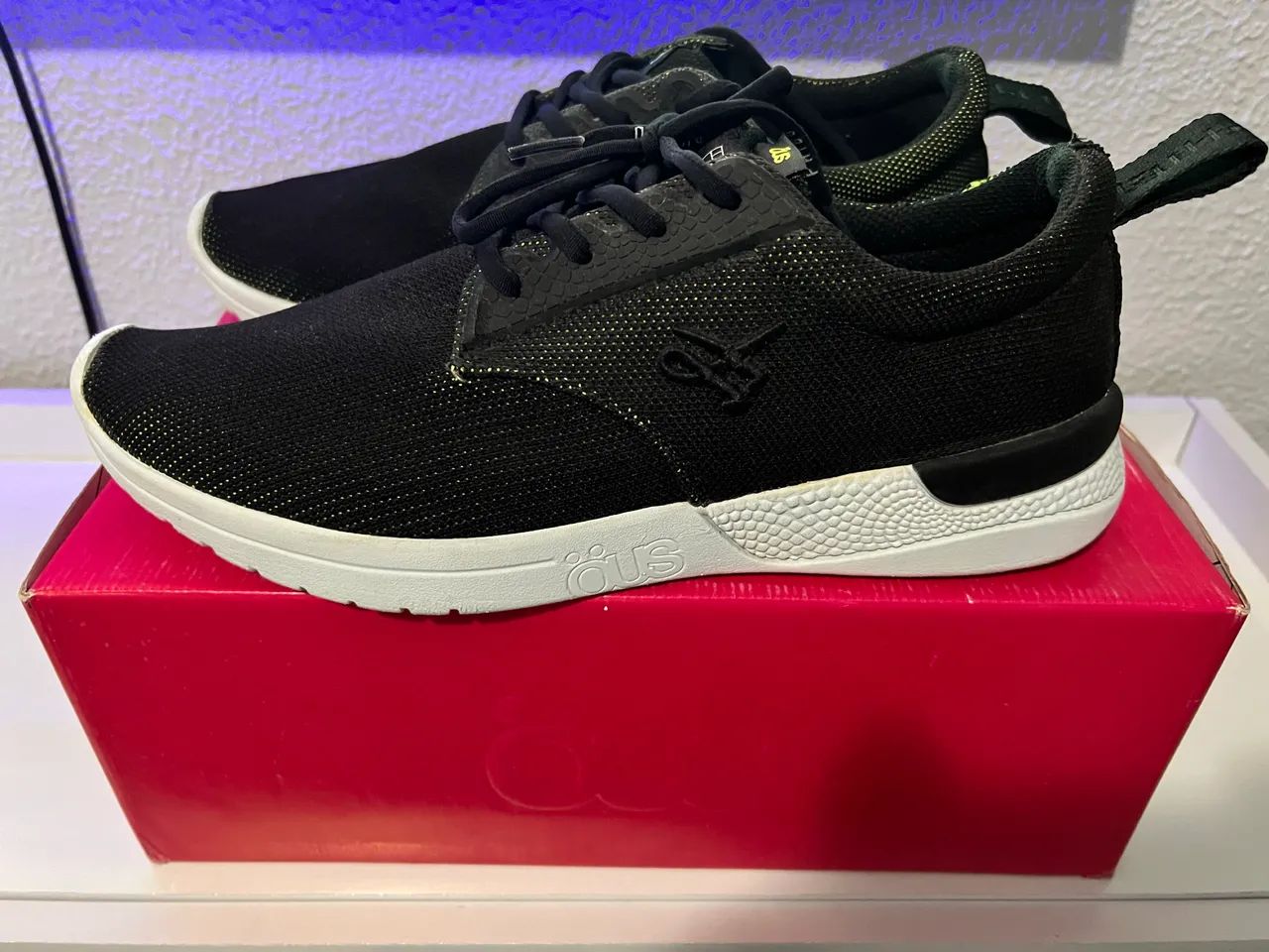 Tênis Öus Phibo Resiliente 42 PT/VD - Foto 2