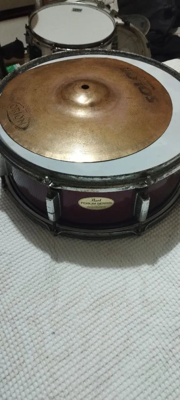 Vendo caixa pearl fórum 14 e Splash Orion 12