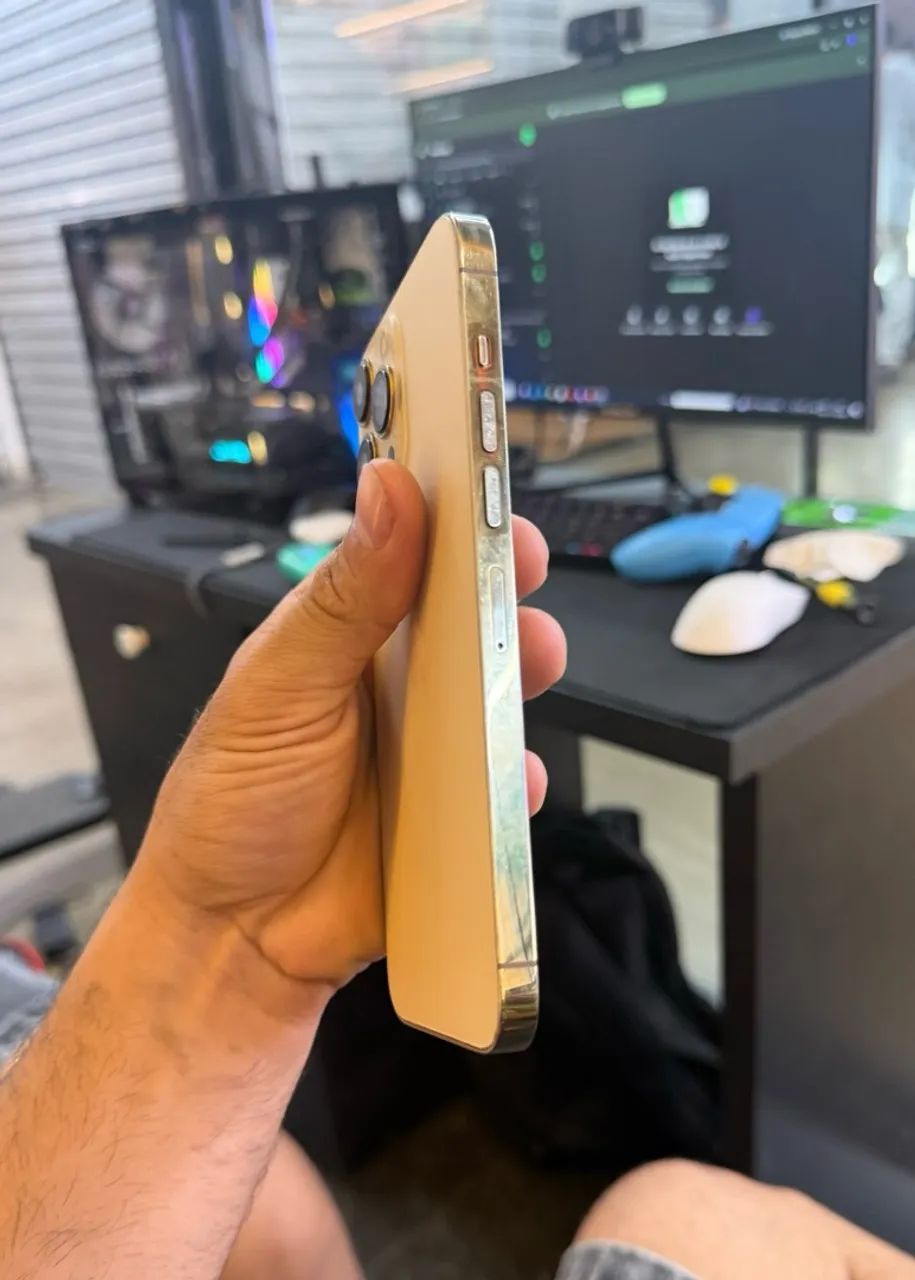 iPhone 13 Pro Max 128 Gold - Foto 4