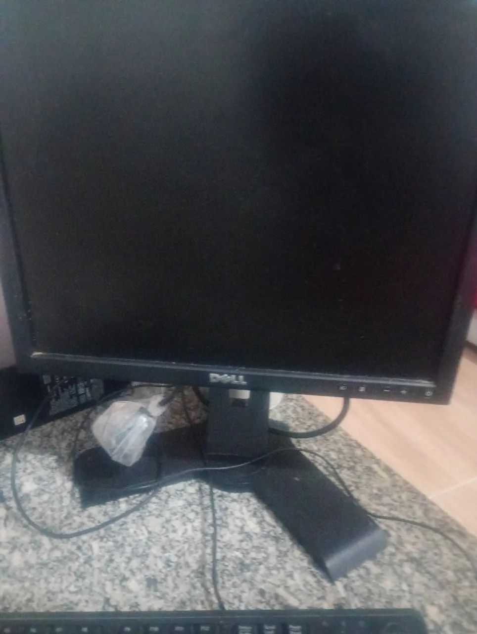 Computador e mesa de mármore  - Foto 4