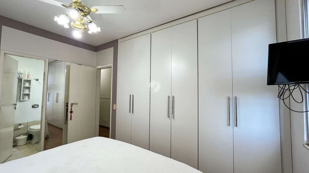 Área privativa, 5 quartos, 2 suites, 2 vagas - Foto 4