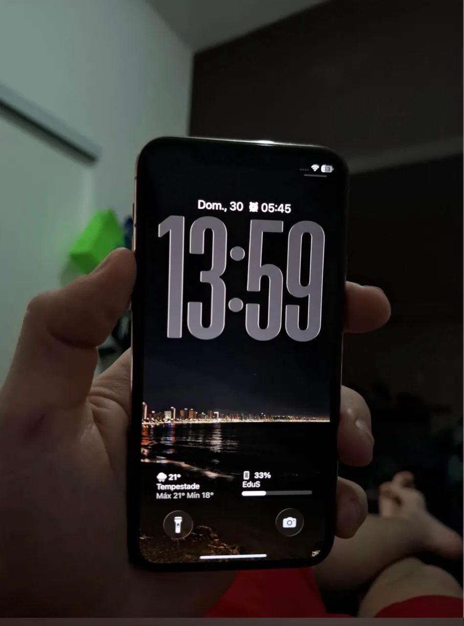 IPHONE 11 PRO 128gb valor 1400 / Troco com inferior e volta sua  - Foto 2