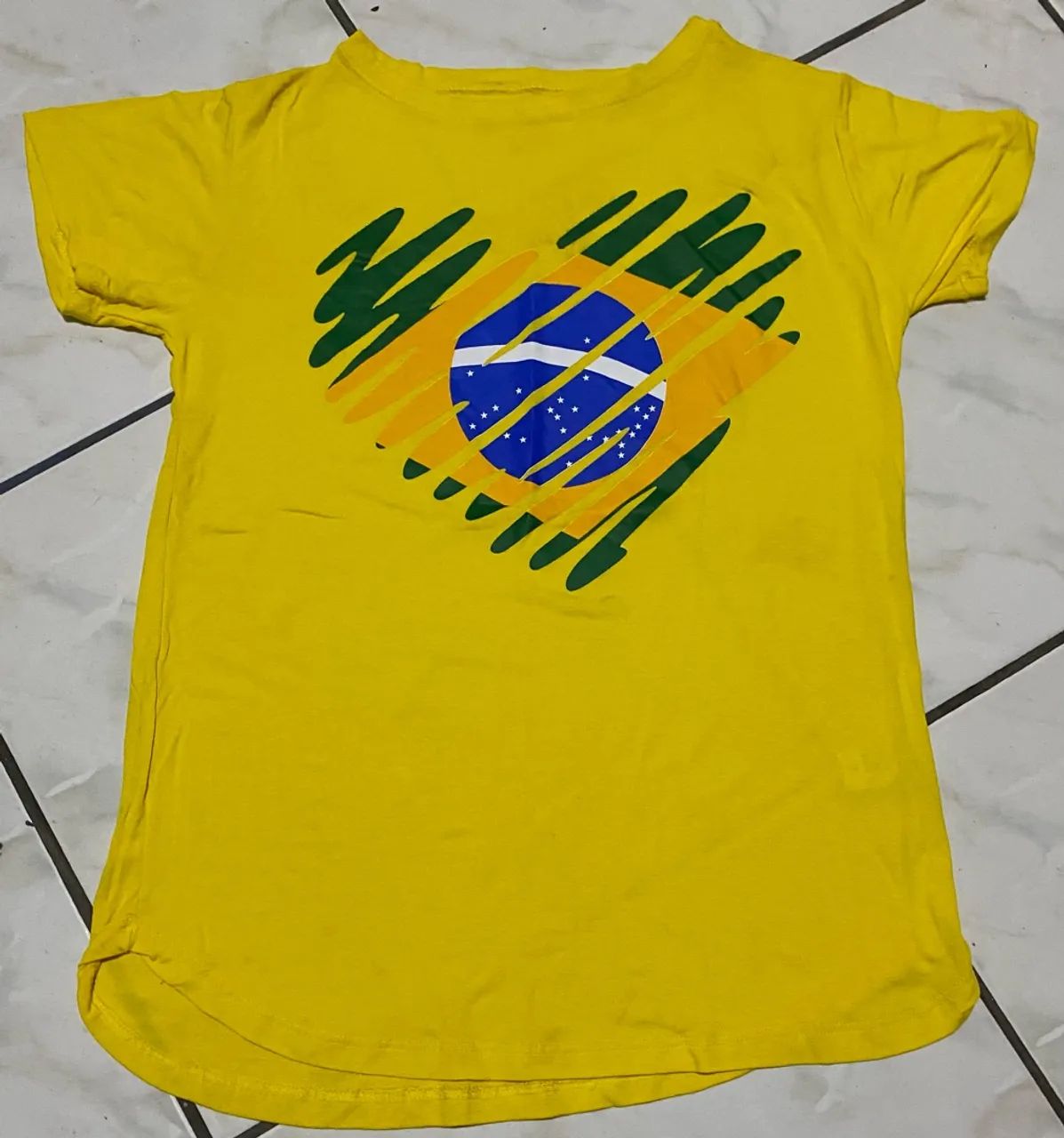 Lote / Kit 4 Camisetas e Regata Femininas ? - Foto 3