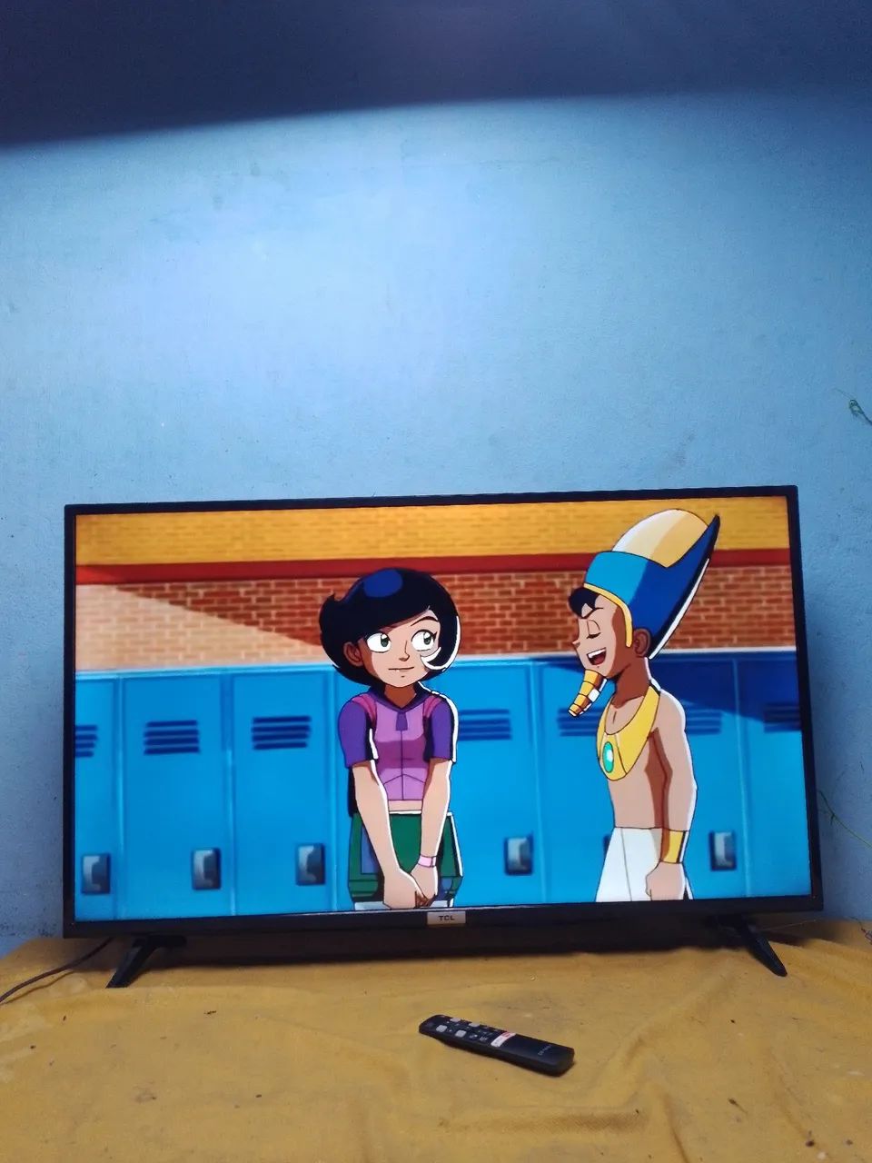 Tv tcl smart Android  - Foto 3