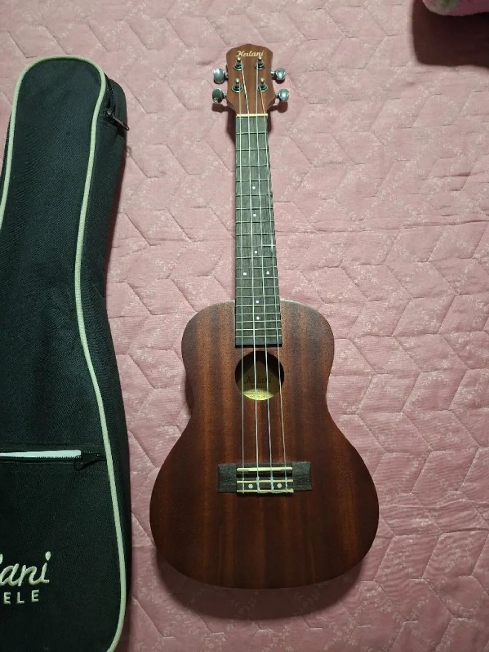 Ukulele kalani - Foto 3